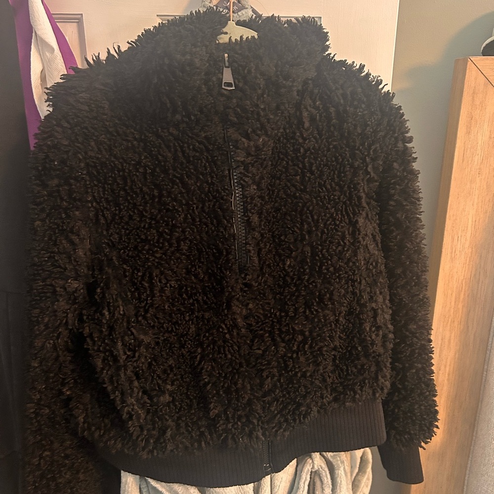 Cozy Sherpa Half-Zip Pullover - Black